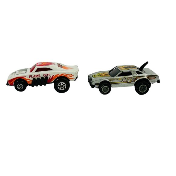 Vintage Matchbox Flame Out & Hot Wheels Scorchers White Thunderbird Die-Cast Car - Picture 2 of 15